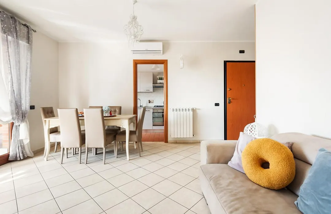 Giramondo Guest house-1